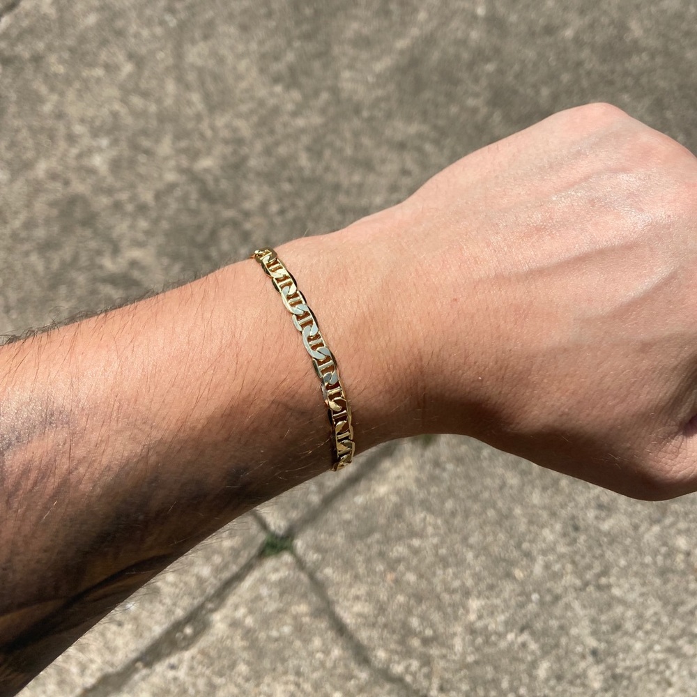 Gold Bracelet Mariner Link 8in 6mm